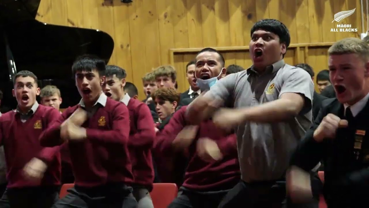 Thumbnail of the video 'Hamilton Boys High School haka for Māori All Blacks'